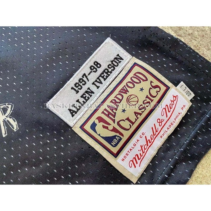 Maillot Philadelphia 76ers Allen Iverson NO 3 Mitchell & Ness 1997-98 Tattoo Noir